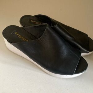Donna Karan NY black Leather sandals with a cool white sole. Sz 7.5